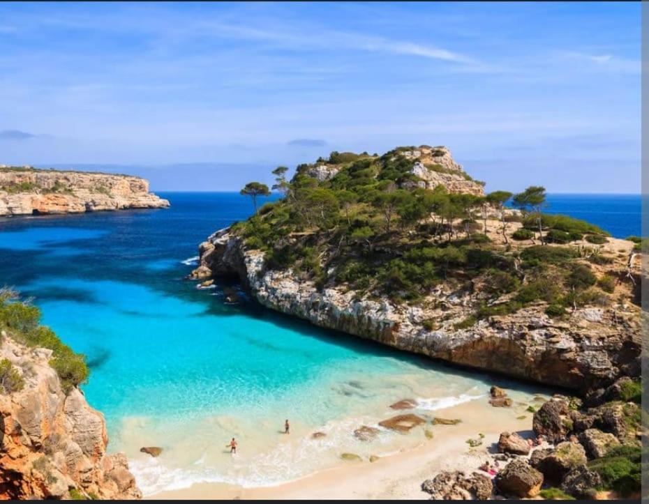 Santiago Mallorca كالا فجويرا المظهر الخارجي الصورة